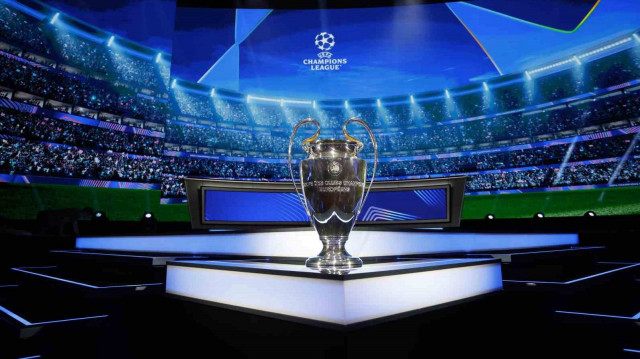 UEFA Şampiyonlar Ligi 3. eleme turunda rövanş maçları oynanacak.