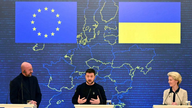 26 Лидеров ЕС заявляют, что Украина должна иметь свободу решать свое будущее.