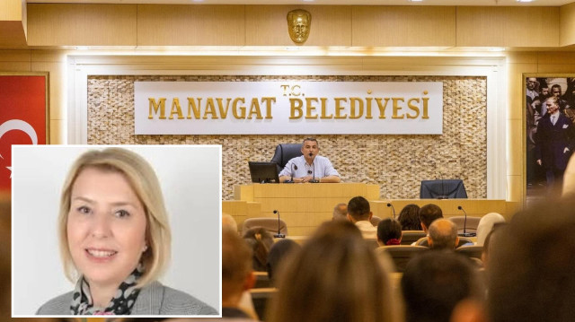 Manavgat Belediye Başkan Yardımcısı Gülsüm Özer parti üyeliği ve tüm görevlerinden istifa etti