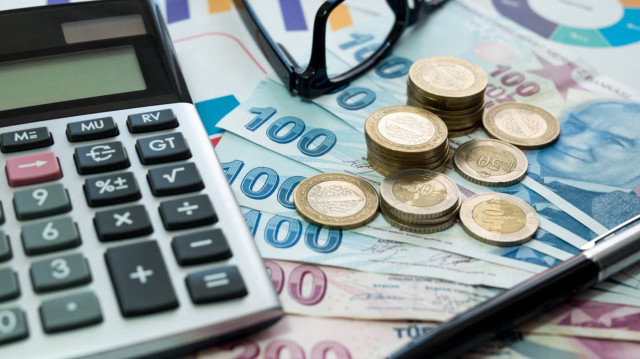 2025 yılı memur ve memur emeklisi maaş zamlarını belirleyecek 8’inci dönem toplu sözleşme süreci devam ediyor.