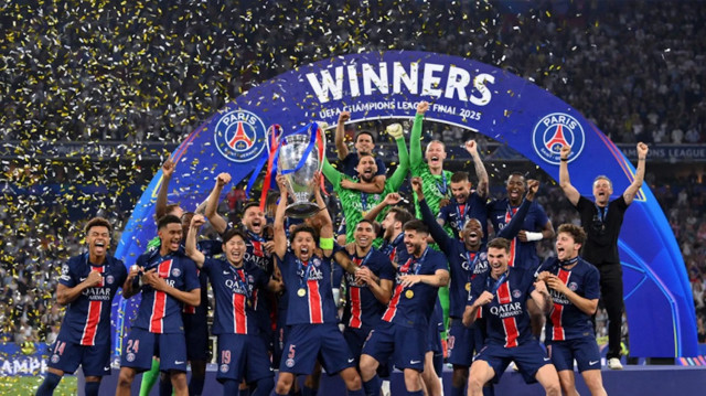 باريس سان جيرمان يتوج بكأس السوبر الأوروبي للمرة الأولى