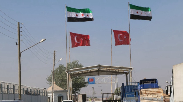 تركيا تهدف لتجاوز عتبة 2 مليار دولار في صادراتها إلى سوريا