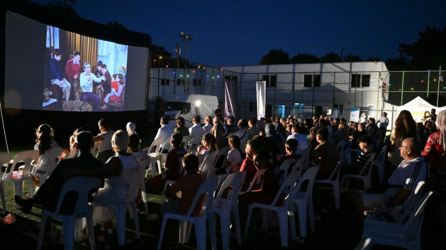 Edirne'de 13. Sinemasal Film Festivali kapsamında 'Neşeli Günler' filminin gösterimi yapıldı