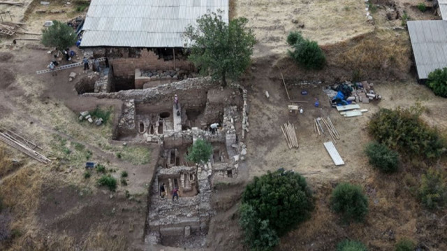 Les fouilles menées dans l’ancienne cité de Sardes révèlent que l’urbanisation de la civilisation lydienne aurait commencé un siècle plus tôt qu’estimé.