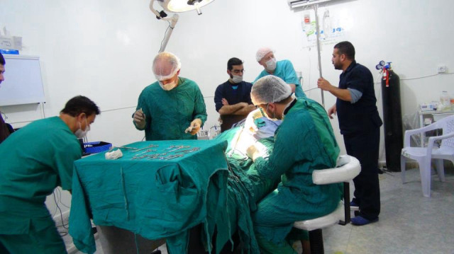 500 حالة تسمم غذائي ضمن صفوف الجيش السوري بريف حلب