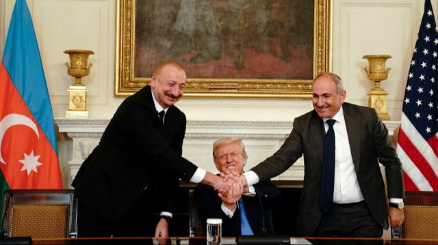 Politico: Трамп гордится мирной сделкой между Азербайджаном и Арменией.