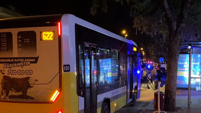 Bursa'da polisin 'Dur' ihtarına uymayan otobüs şoförü 1,49 promil alkollü çıktı