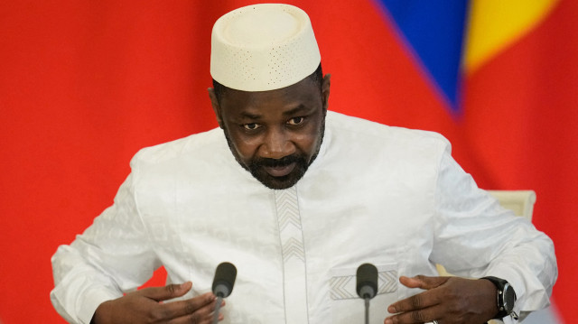 Le chef de la junte malienne, Assimi Goita, assiste à une cérémonie de signature avec le président russe à l'issue de leurs discussions au Kremlin, à Moscou, le 23 juin 2025.