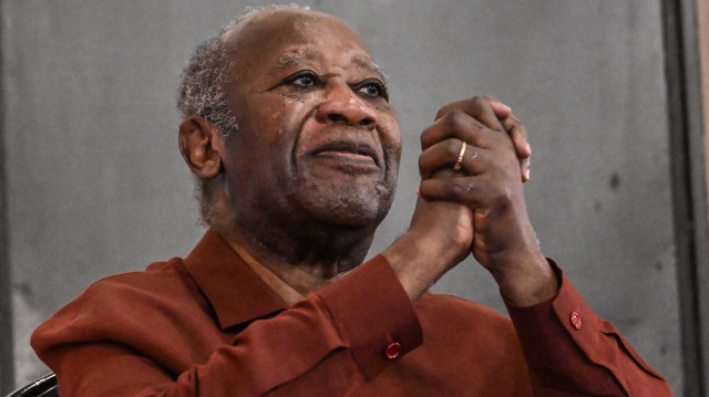 L'ancien président ivoirien Laurent Gbagbo, président du Parti populaire africain de Côte d'Ivoire (PPA-CI), attend la signature d'un "accord commun" entre le PPACI et le Parti démocratique de Côte d'Ivoire (PDCI) pour exiger des élections présidentielles inclusives en octobre 2025 et la présentation du mouvement citoyen "Assez c'est assez" à Abidjan le 19 juin 2025. 