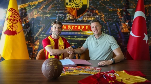 27 yaşındaki tecrübeli futbolcunun sözleşmesi uzatıldı.