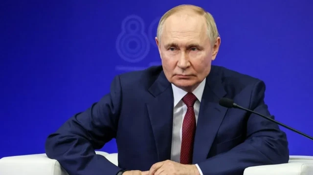 Rusya Devlet Başkanı Vladimir Putin, Nijniy Novgorod bölgesindeki Rusya Federal Nükleer Merkezi'nde açıklamalarda bulundu.
