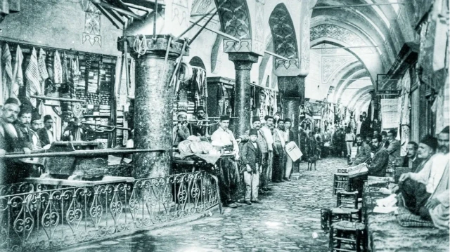 İstanbul'da ticaretin kalbinin attığı Kapalıçarşı.