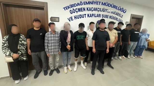 Tekirdağ'da bir kamyonette 19 düzensiz göçmen yakalandı