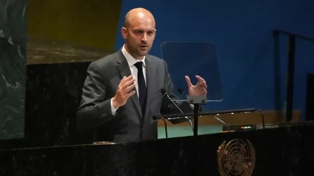 Le ministre français des Affaires étrangères Jean-Noël Barrot s'exprime lors d'une conférence des Nations Unies sur une solution à deux États pour Israël et les Palestiniens au siège de l'ONU, le 28 juillet 2025 à New York.