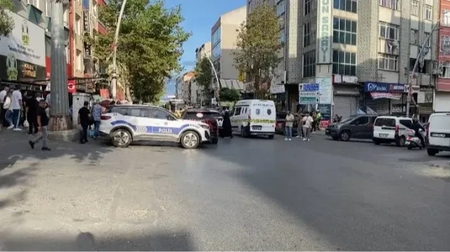 Sultangazi'de iş yerine silahlı saldırı: Bir yaralı