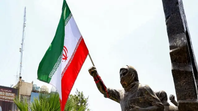 Les trois pays ont dénoncé la “non-conformité manifeste et délibérée” de l’Iran à ses engagements dans le cadre du Plan d’action global commun (JCPOA). 