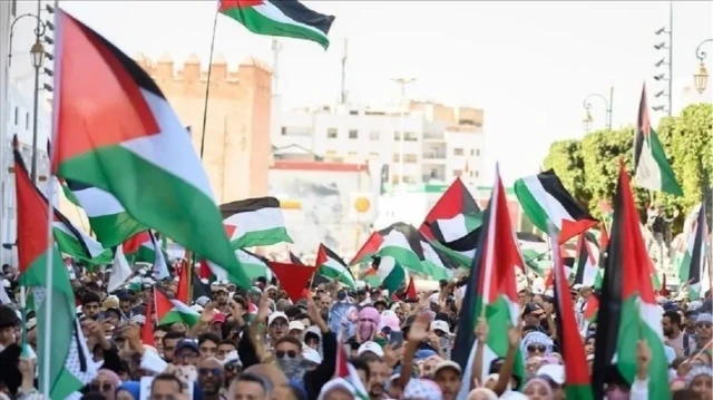 آلاف المغاربة يطالبون بوقف التجويع الإسرائيلي في غزة