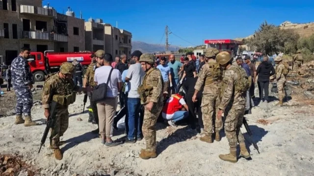 الاحتلال الإسرائيلي يقر بإصابة عسكريين لبنانيين بغارة له ويدعي فتح تحقيق