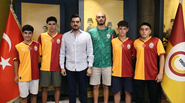 Galatasaray akademisine 7 futbolcu kattı
