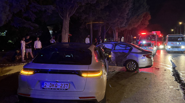 İhbar üzerine kaza yerine polis, sağlık ve itfaiye ekipleri sevk edildi.
