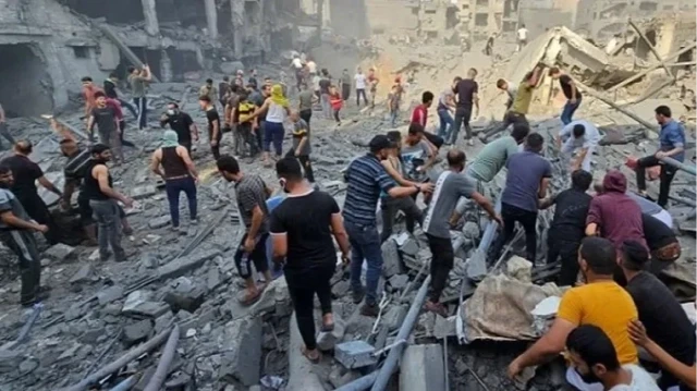 غزة.. قوات الاحتلال تقتل 4 فلسطينيين وتنفذ عمليات نسف في عدة أحياء 
