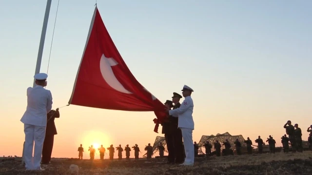 MSB paylaşımını Türkçe'nin yanı sıra İngilizce de yaptı.