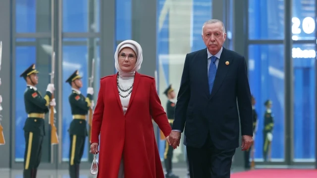 الرئيس أردوغان يشارك بمأدبة عشاء أقامها نظيره الصيني