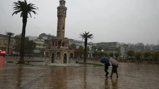 İzmir'de yağmur etkişi oldu. (Foto: Arşiv)