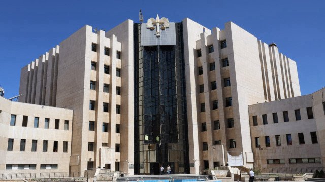 "العدل السورية" تحيل قضاة بالسويداء إلى التحقيق لمخالفتهم القانون