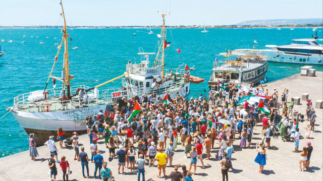 Filo, dört farklı grubun koordinasyonuyla kuruldu.