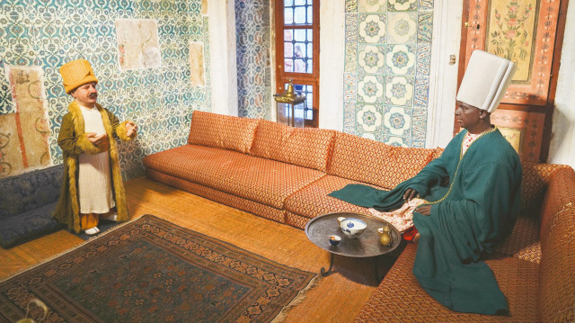 Karaağalar Koğuşu, Topkapı Sarayı’nın kapalı olduğu salı hariç, haftanın her günü 09.00-17.30 saatleri arasında ziyaret edilebilecek.