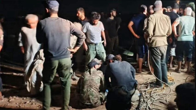 سوريا.. جهود تركية لإنقاذ طفل سقط في بئر عمقها 60 مترا