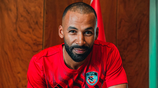 Nazım Sangare, yeni sezonda Gaziantep FK forması giyecek.