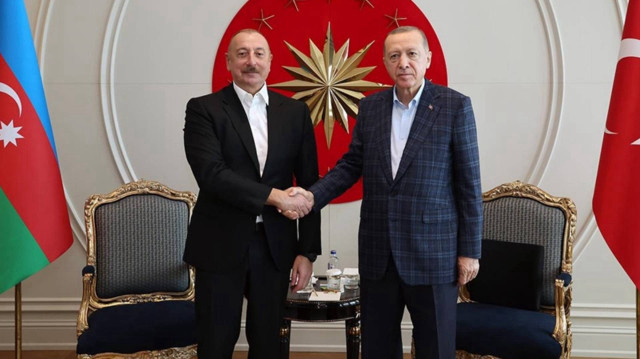 Cumhurbaşkanı Recep Tayyip Erdoğan, Azerbaycan Cumhurbaşkanı İlham Aliyev ile bir telefon görüşmesi gerçekleştird