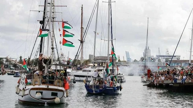 نائب إيطالي بأسطول الصمود: ناشطون فعلوا ما عجزت عنه حكومات أوروبا