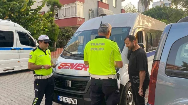 Mersin'de okul servisleri denetlendi.