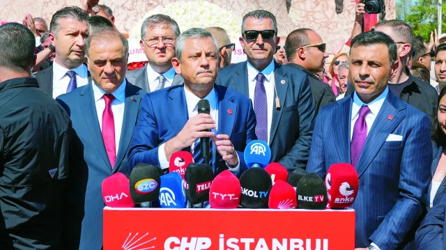Özgür Özel