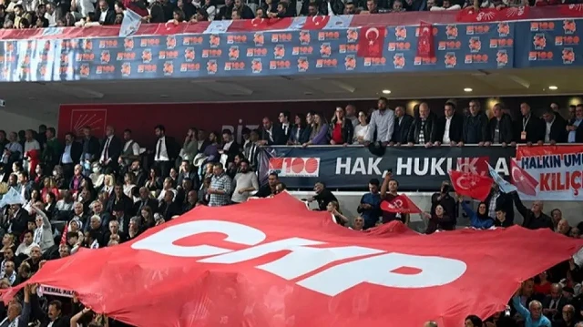 Ankara 3’üncü Asliye Hukuk Mahkemesi, CHP’nin İstanbul İl Kongresi’nin iptali istemiyle açılan davayı reddetti.