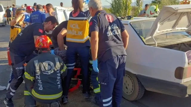 Yaralıların hayati tehlikesinin bulunduğu öğrenildi.