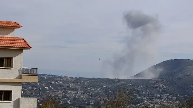 إصابة شخصين باستهداف مسيرة إسرائيلية سيارة جنوب لبنان
