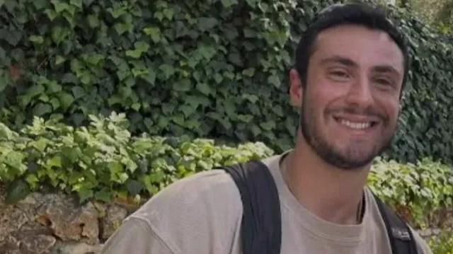 Daniel Raab, citoyen américain originaire de Naperville, une banlieue de Chicago dans l’Illinois, accusé d’avoir participé à des crimes de guerre à Gaza en tant que sniper de l’armée israélienne.