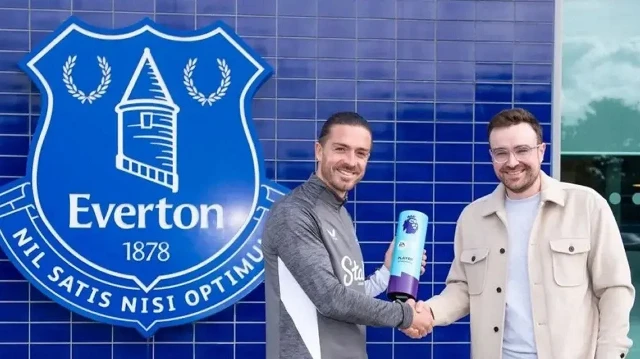  جاك غريليش أفضل لاعب بالدوري الإنجليزي لشهر أغسطس