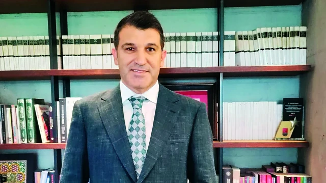 Nihat Kırmızı