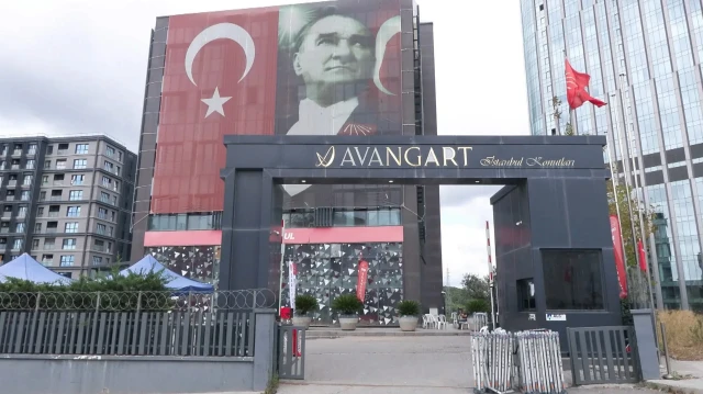 Cumhuriyet Halk Partisi (CHP) Merkez Yönetim Kurulu toplantısı bugün Genel Başkan Özgür Özel başkanlığında bugün eski İstanbul İl Başkanlığı'nda yapılacak