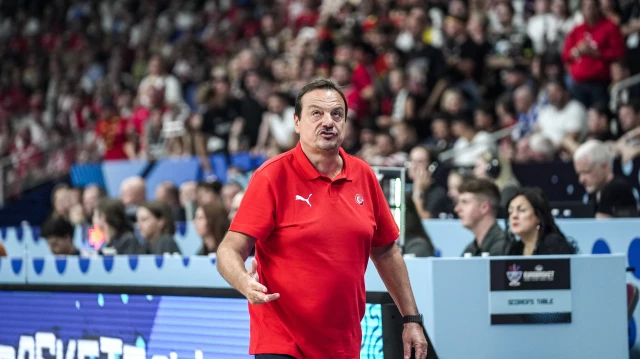 A Milli Basketbol Takımı Başantrenörü Ergin Ataman