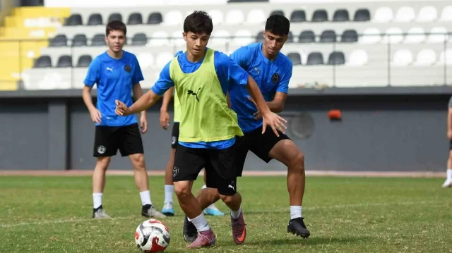 Manisa FK kupa maçı hazırlıklarını tamamladı