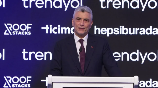 Ticaret Bakanı Ömer Bolat, 'Yapay Zeka Çağında E-Ticaretin Geleceği Zirvesi'ne katıldı.