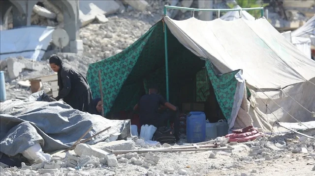الأونروا: آلاف نازحي مدينة غزة وجباليا يعيشون بملاجئ بلا مياه نظيفة
