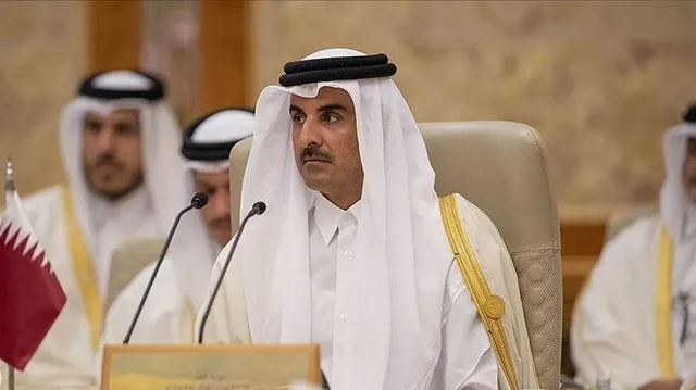 أمير قطر يطالب قمة الدوحة بـ"إجراءات ملموسة" ضد الاحتلال الإسرائيلي
