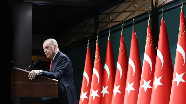 Le Président turc, Recep Tayyip Erdogan avait déclaré: "Turcs, Arabes, Kurdes, sunnites et alévis, nous sommes amis les uns des autres, nous partageons le même destin." 